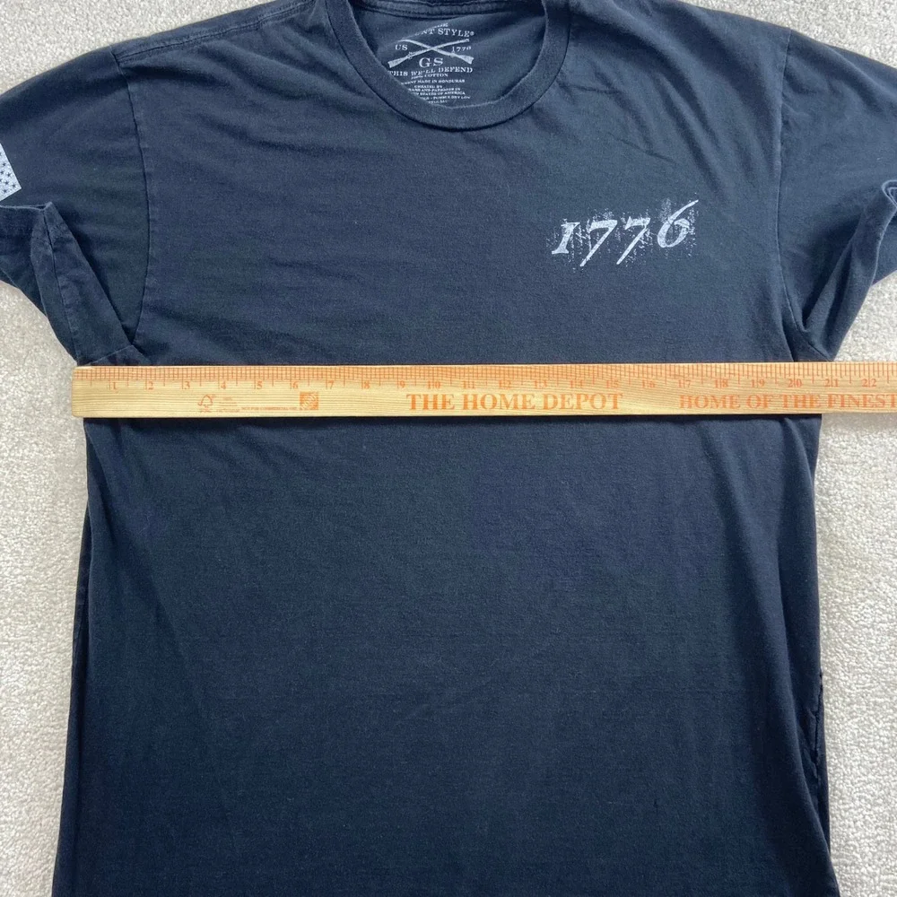 Grunt Style T-Shirt Men Large Black 1776 American Flag Graphic Tee GS